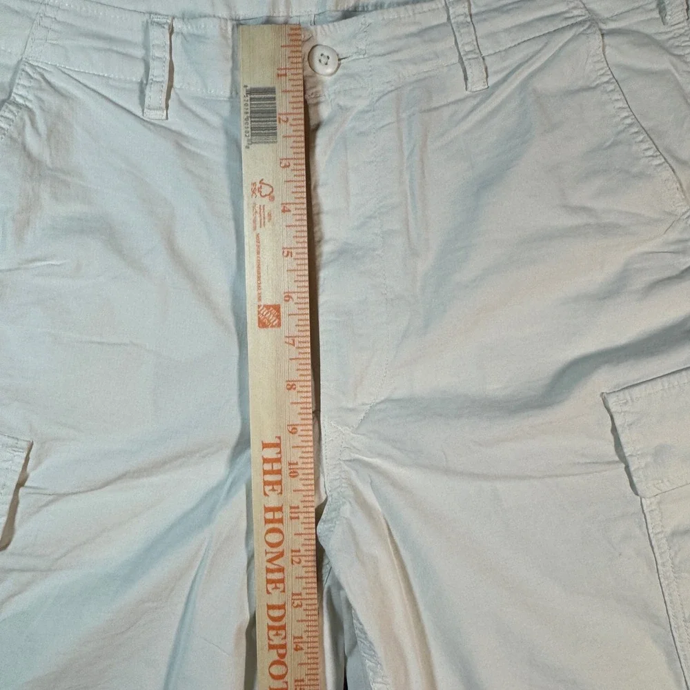 Uniqlo Mens Size 34 Cargo Shorts Off White Cream